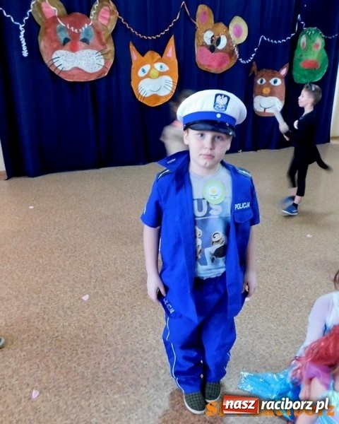 Zdjęcie w galerii na portalu naszraciborz.pl: Bal nad balami w Szkole Podstawowej nr 4  wiadomości z regionu