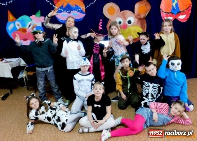 Zdjęcie w galerii na portalu naszraciborz.pl: Bal nad balami w Szkole Podstawowej nr 4  wiadomości z regionu