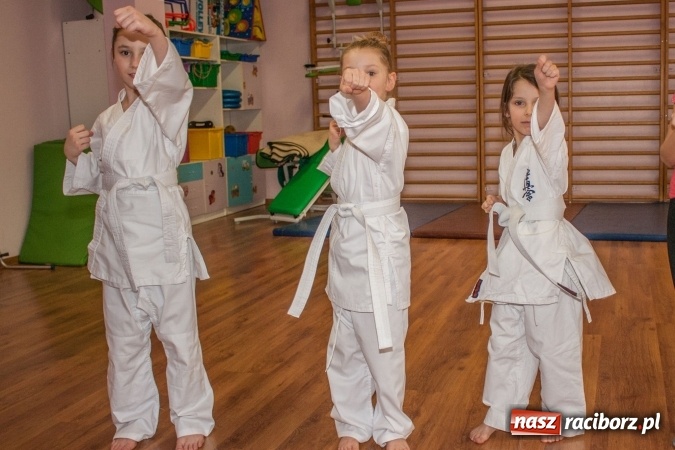 Zdjęcie w galerii na portalu naszraciborz.pl: Szkoła Podstawowa nr 18 im. Książąt Raciborskich w Raciborzu prowadzi zapisy do klas sportowych wiadomości z regionu