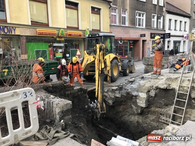 Zdjęcie w galerii na portalu naszraciborz.pl: Przebudowa ulicy Długiej w Raciborzu to nie tylko kwestia estetyki  wiadomości z regionu