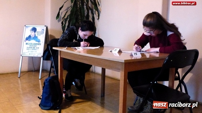 Zdjęcie w galerii na portalu naszraciborz.pl: Więzień labiryntu - raciborska biblioteka zorganizowała konkurs wiedzy wiadomości z regionu