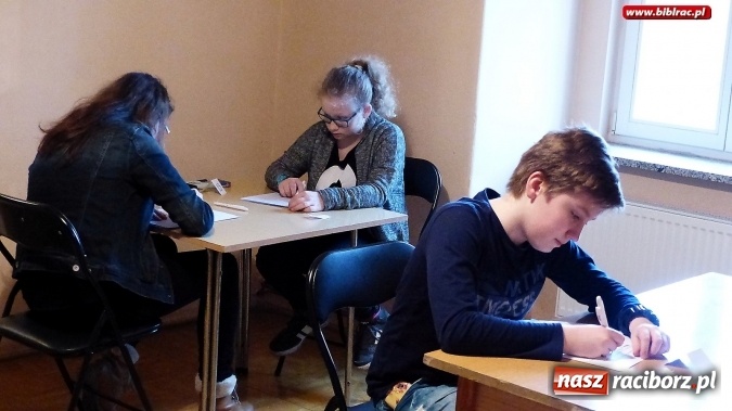 Zdjęcie w galerii na portalu naszraciborz.pl: Więzień labiryntu - raciborska biblioteka zorganizowała konkurs wiedzy wiadomości z regionu