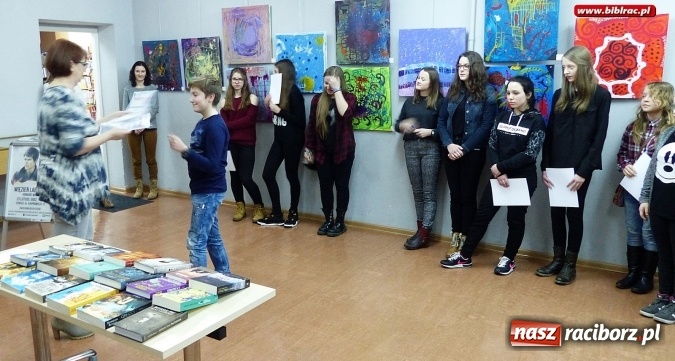 Zdjęcie w galerii na portalu naszraciborz.pl: Więzień labiryntu - raciborska biblioteka zorganizowała konkurs wiedzy wiadomości z regionu