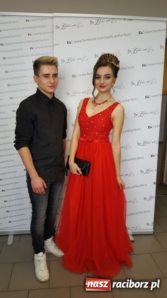 Zdjęcie w galerii na portalu naszraciborz.pl: Stylizacja na Czerwony Dywan, czyli konkurs fryzjerski w CKZiU nr 1 wiadomości z regionu