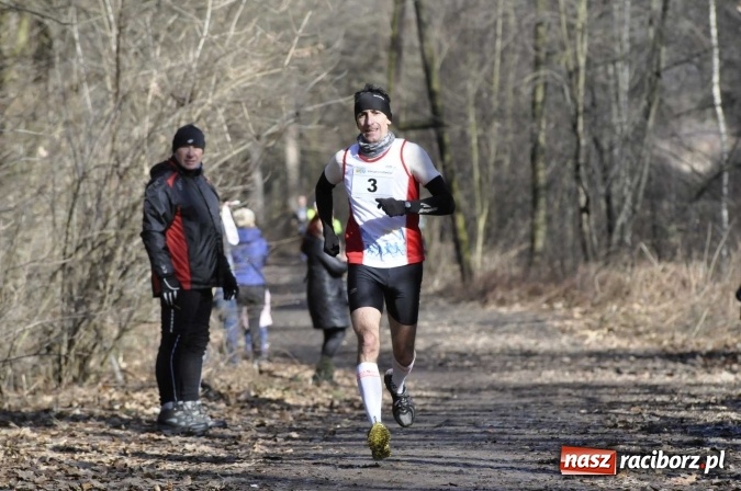Zdjęcie w galerii na portalu naszraciborz.pl: VI Bieg Twardziela. Piękna pogoda, trudna trasa, rekordowa liczba uczestników wiadomości z regionu
