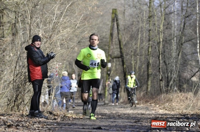 Zdjęcie w galerii na portalu naszraciborz.pl: VI Bieg Twardziela. Piękna pogoda, trudna trasa, rekordowa liczba uczestników wiadomości z regionu