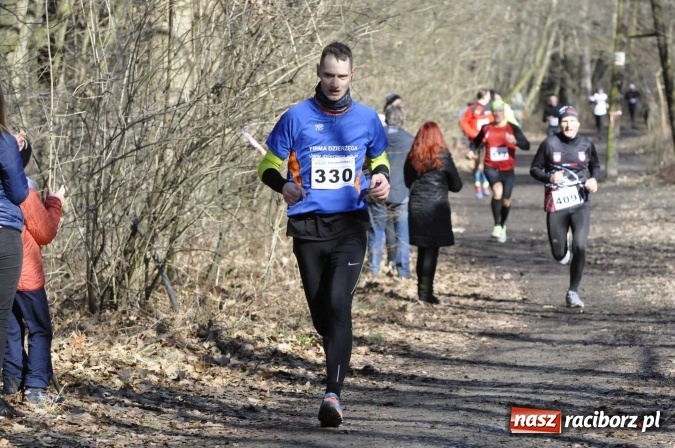 Zdjęcie w galerii na portalu naszraciborz.pl: VI Bieg Twardziela. Piękna pogoda, trudna trasa, rekordowa liczba uczestników wiadomości z regionu