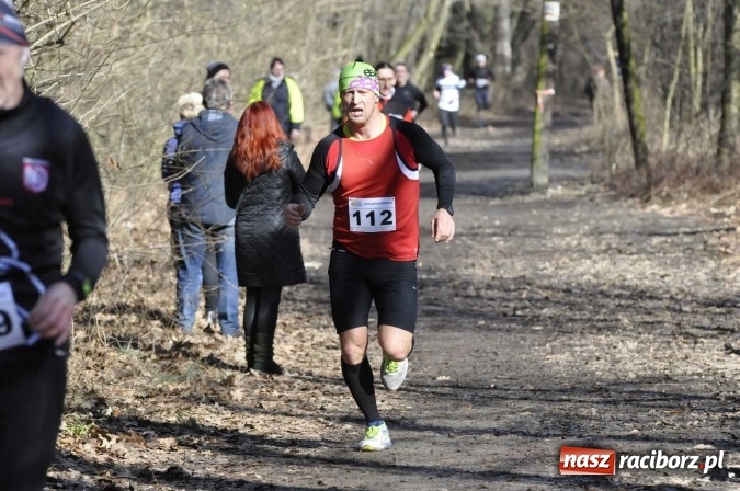 Zdjęcie w galerii na portalu naszraciborz.pl: VI Bieg Twardziela. Piękna pogoda, trudna trasa, rekordowa liczba uczestników wiadomości z regionu