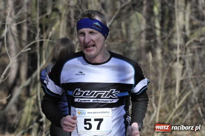 Zdjęcie w galerii na portalu naszraciborz.pl: VI Bieg Twardziela. Piękna pogoda, trudna trasa, rekordowa liczba uczestników wiadomości z regionu