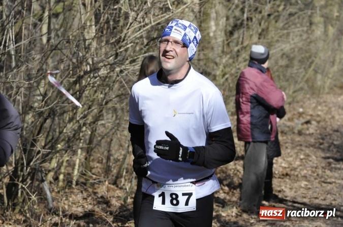 Zdjęcie w galerii na portalu naszraciborz.pl: VI Bieg Twardziela. Piękna pogoda, trudna trasa, rekordowa liczba uczestników wiadomości z regionu