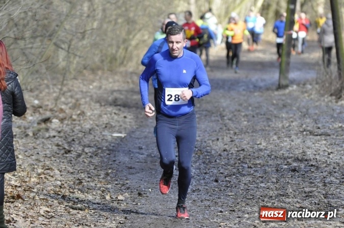 Zdjęcie w galerii na portalu naszraciborz.pl: VI Bieg Twardziela. Piękna pogoda, trudna trasa, rekordowa liczba uczestników wiadomości z regionu