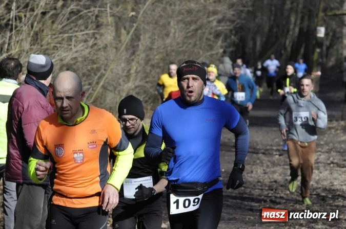 Zdjęcie w galerii na portalu naszraciborz.pl: VI Bieg Twardziela. Piękna pogoda, trudna trasa, rekordowa liczba uczestników wiadomości z regionu