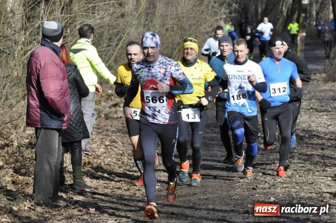 Zdjęcie w galerii na portalu naszraciborz.pl: VI Bieg Twardziela. Piękna pogoda, trudna trasa, rekordowa liczba uczestników wiadomości z regionu