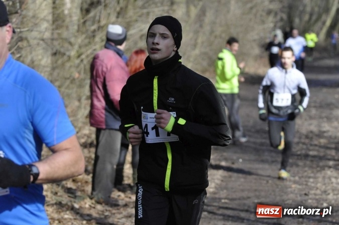 Zdjęcie w galerii na portalu naszraciborz.pl: VI Bieg Twardziela. Piękna pogoda, trudna trasa, rekordowa liczba uczestników wiadomości z regionu