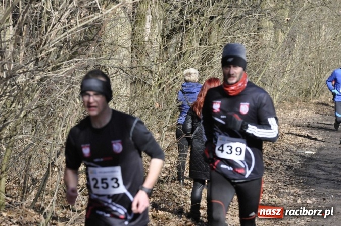 Zdjęcie w galerii na portalu naszraciborz.pl: VI Bieg Twardziela. Piękna pogoda, trudna trasa, rekordowa liczba uczestników wiadomości z regionu