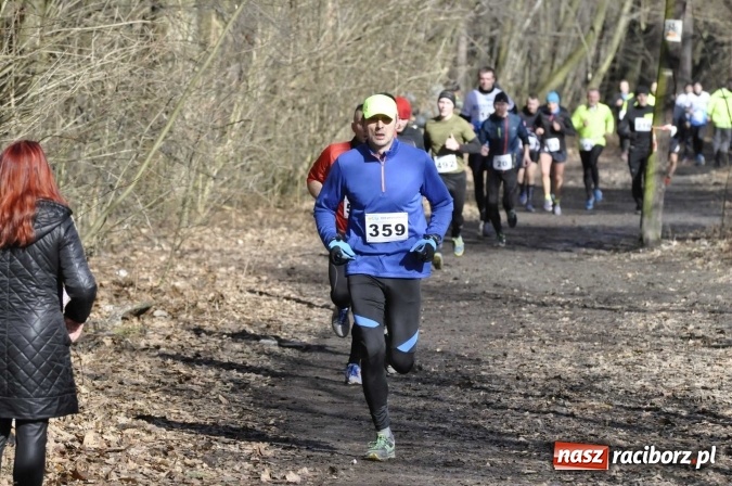 Zdjęcie w galerii na portalu naszraciborz.pl: VI Bieg Twardziela. Piękna pogoda, trudna trasa, rekordowa liczba uczestników wiadomości z regionu