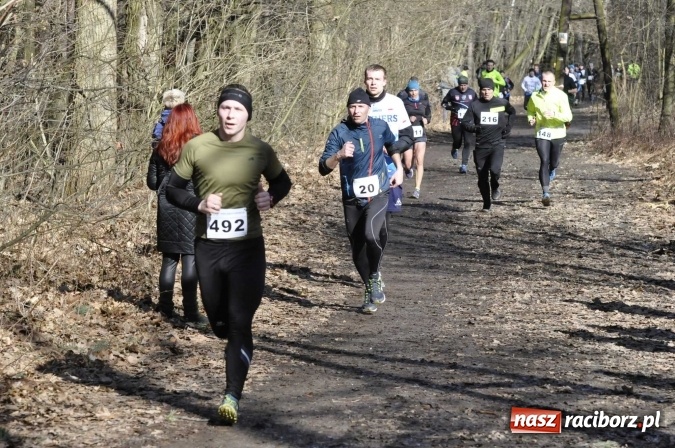 Zdjęcie w galerii na portalu naszraciborz.pl: VI Bieg Twardziela. Piękna pogoda, trudna trasa, rekordowa liczba uczestników wiadomości z regionu