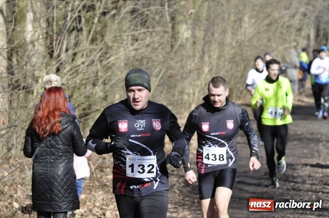 Zdjęcie w galerii na portalu naszraciborz.pl: VI Bieg Twardziela. Piękna pogoda, trudna trasa, rekordowa liczba uczestników wiadomości z regionu