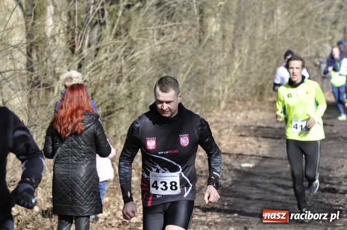 Zdjęcie w galerii na portalu naszraciborz.pl: VI Bieg Twardziela. Piękna pogoda, trudna trasa, rekordowa liczba uczestników wiadomości z regionu