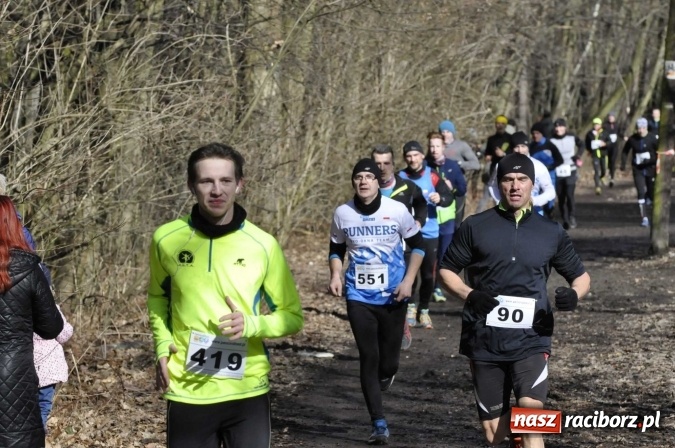 Zdjęcie w galerii na portalu naszraciborz.pl: VI Bieg Twardziela. Piękna pogoda, trudna trasa, rekordowa liczba uczestników wiadomości z regionu