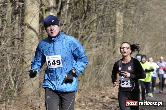 Zdjęcie w galerii na portalu naszraciborz.pl: VI Bieg Twardziela. Piękna pogoda, trudna trasa, rekordowa liczba uczestników wiadomości z regionu