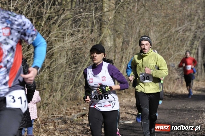 Zdjęcie w galerii na portalu naszraciborz.pl: VI Bieg Twardziela. Piękna pogoda, trudna trasa, rekordowa liczba uczestników wiadomości z regionu