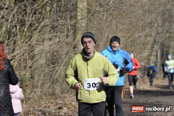 Zdjęcie w galerii na portalu naszraciborz.pl: VI Bieg Twardziela. Piękna pogoda, trudna trasa, rekordowa liczba uczestników wiadomości z regionu