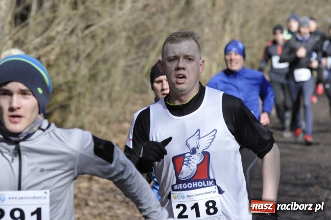 Zdjęcie w galerii na portalu naszraciborz.pl: VI Bieg Twardziela. Piękna pogoda, trudna trasa, rekordowa liczba uczestników wiadomości z regionu