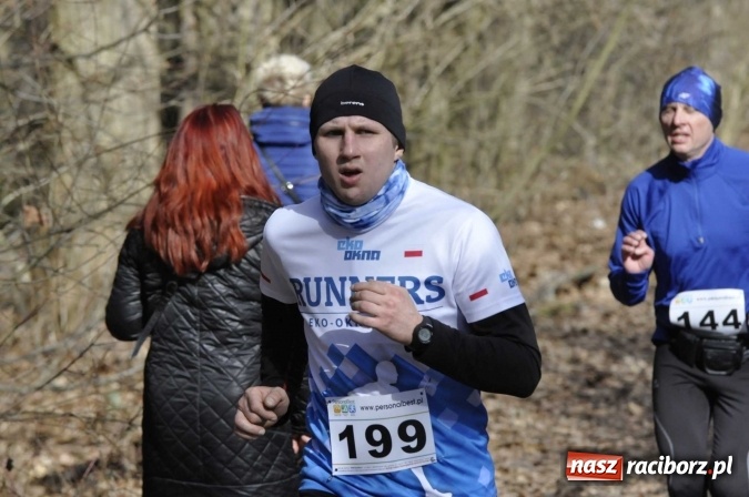 Zdjęcie w galerii na portalu naszraciborz.pl: VI Bieg Twardziela. Piękna pogoda, trudna trasa, rekordowa liczba uczestników wiadomości z regionu