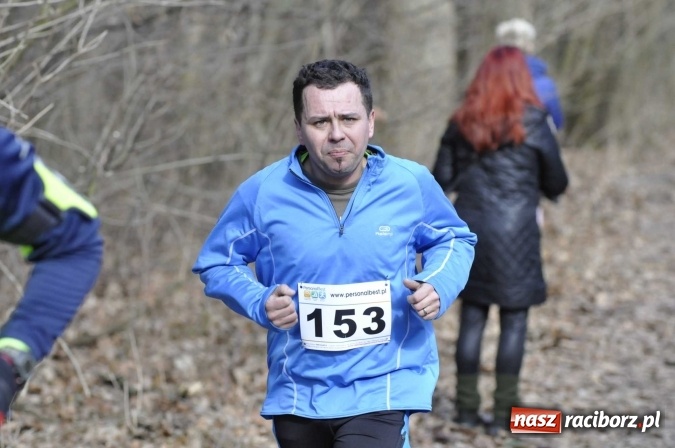Zdjęcie w galerii na portalu naszraciborz.pl: VI Bieg Twardziela. Piękna pogoda, trudna trasa, rekordowa liczba uczestników wiadomości z regionu