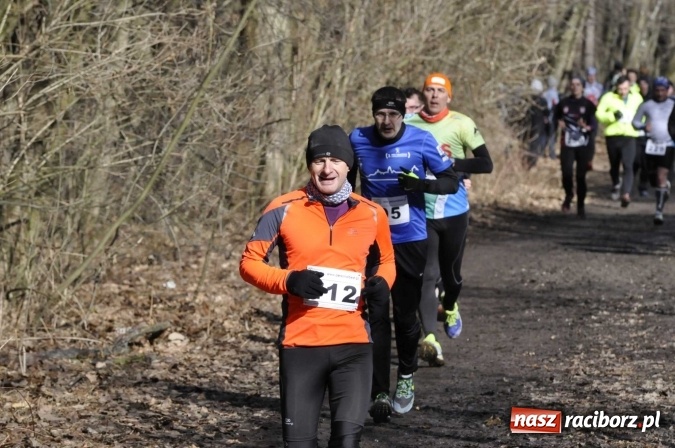 Zdjęcie w galerii na portalu naszraciborz.pl: VI Bieg Twardziela. Piękna pogoda, trudna trasa, rekordowa liczba uczestników wiadomości z regionu