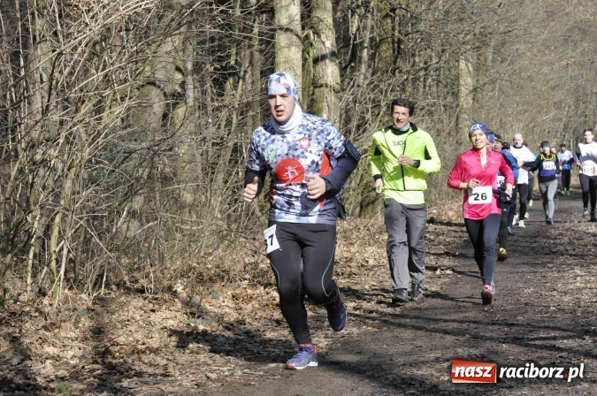 Zdjęcie w galerii na portalu naszraciborz.pl: VI Bieg Twardziela. Piękna pogoda, trudna trasa, rekordowa liczba uczestników wiadomości z regionu
