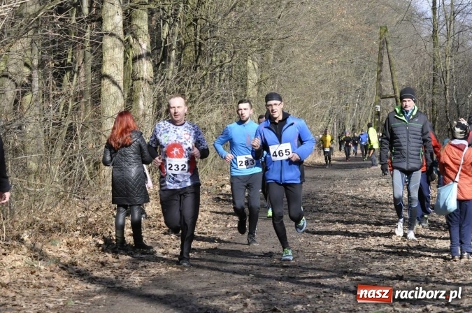 Zdjęcie w galerii na portalu naszraciborz.pl: VI Bieg Twardziela. Piękna pogoda, trudna trasa, rekordowa liczba uczestników wiadomości z regionu