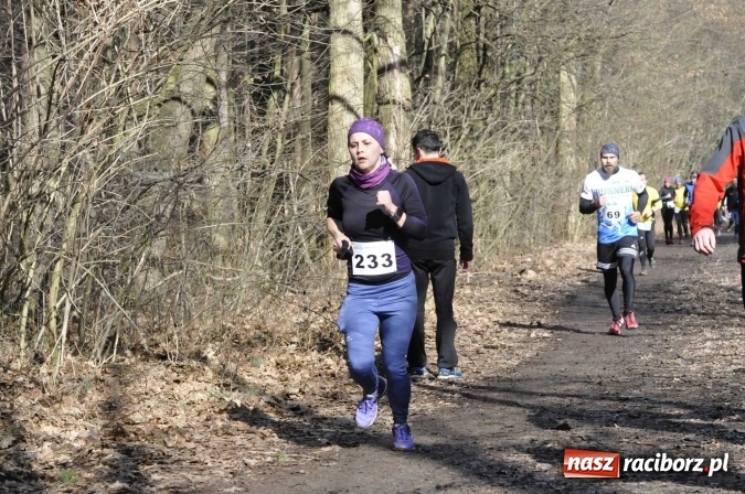 Zdjęcie w galerii na portalu naszraciborz.pl: VI Bieg Twardziela. Piękna pogoda, trudna trasa, rekordowa liczba uczestników wiadomości z regionu