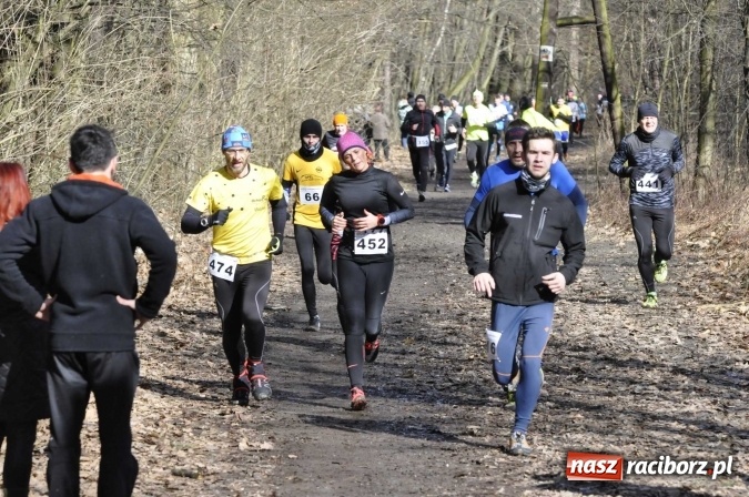 Zdjęcie w galerii na portalu naszraciborz.pl: VI Bieg Twardziela. Piękna pogoda, trudna trasa, rekordowa liczba uczestników wiadomości z regionu