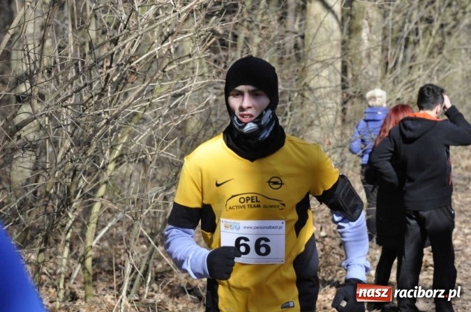 Zdjęcie w galerii na portalu naszraciborz.pl: VI Bieg Twardziela. Piękna pogoda, trudna trasa, rekordowa liczba uczestników wiadomości z regionu