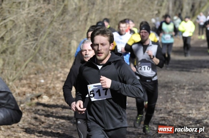 Zdjęcie w galerii na portalu naszraciborz.pl: VI Bieg Twardziela. Piękna pogoda, trudna trasa, rekordowa liczba uczestników wiadomości z regionu