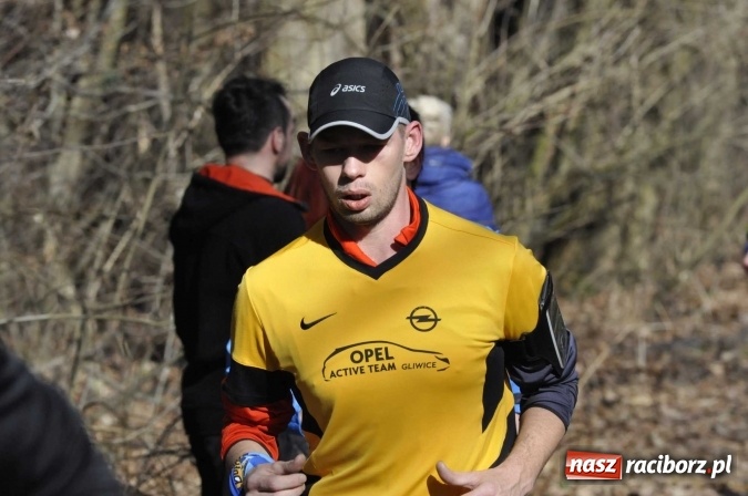 Zdjęcie w galerii na portalu naszraciborz.pl: VI Bieg Twardziela. Piękna pogoda, trudna trasa, rekordowa liczba uczestników wiadomości z regionu