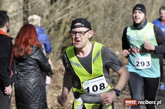 Zdjęcie w galerii na portalu naszraciborz.pl: VI Bieg Twardziela. Piękna pogoda, trudna trasa, rekordowa liczba uczestników wiadomości z regionu