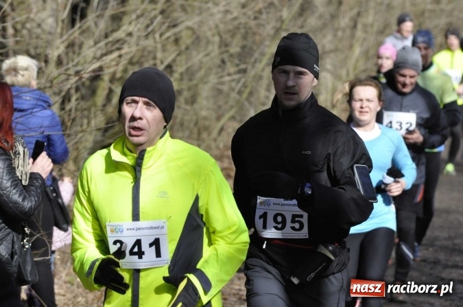 Zdjęcie w galerii na portalu naszraciborz.pl: VI Bieg Twardziela. Piękna pogoda, trudna trasa, rekordowa liczba uczestników wiadomości z regionu