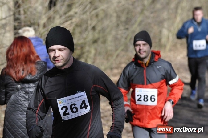 Zdjęcie w galerii na portalu naszraciborz.pl: VI Bieg Twardziela. Piękna pogoda, trudna trasa, rekordowa liczba uczestników wiadomości z regionu
