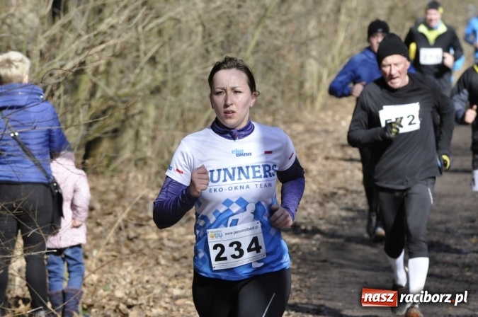 Zdjęcie w galerii na portalu naszraciborz.pl: VI Bieg Twardziela. Piękna pogoda, trudna trasa, rekordowa liczba uczestników wiadomości z regionu