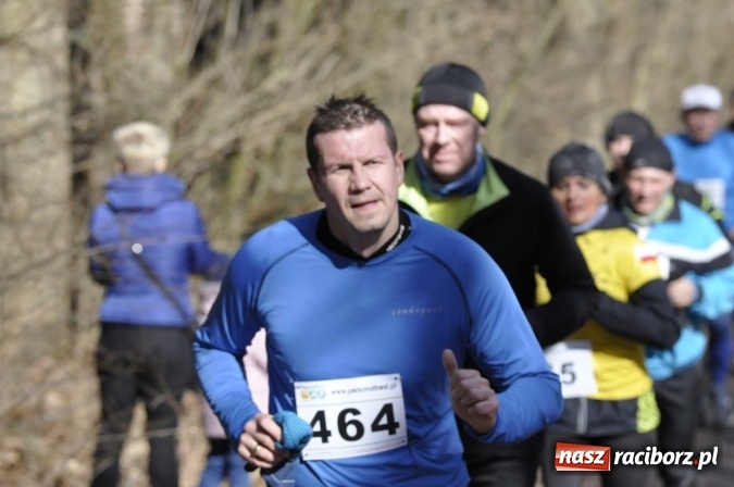 Zdjęcie w galerii na portalu naszraciborz.pl: VI Bieg Twardziela. Piękna pogoda, trudna trasa, rekordowa liczba uczestników wiadomości z regionu