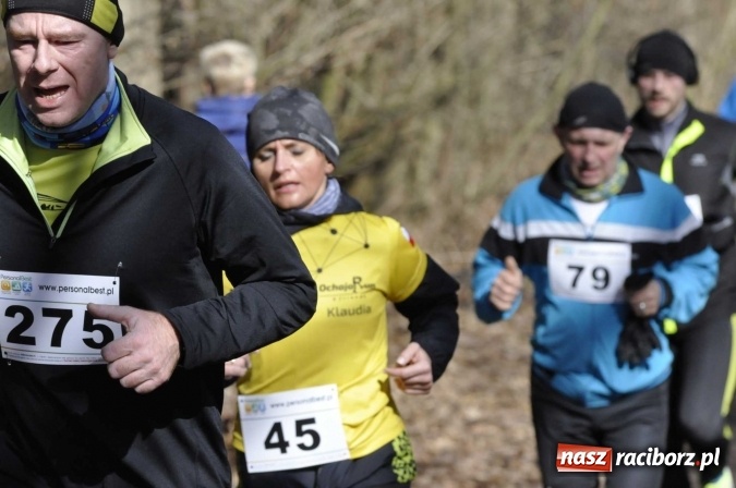 Zdjęcie w galerii na portalu naszraciborz.pl: VI Bieg Twardziela. Piękna pogoda, trudna trasa, rekordowa liczba uczestników wiadomości z regionu