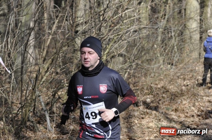 Zdjęcie w galerii na portalu naszraciborz.pl: VI Bieg Twardziela. Piękna pogoda, trudna trasa, rekordowa liczba uczestników wiadomości z regionu