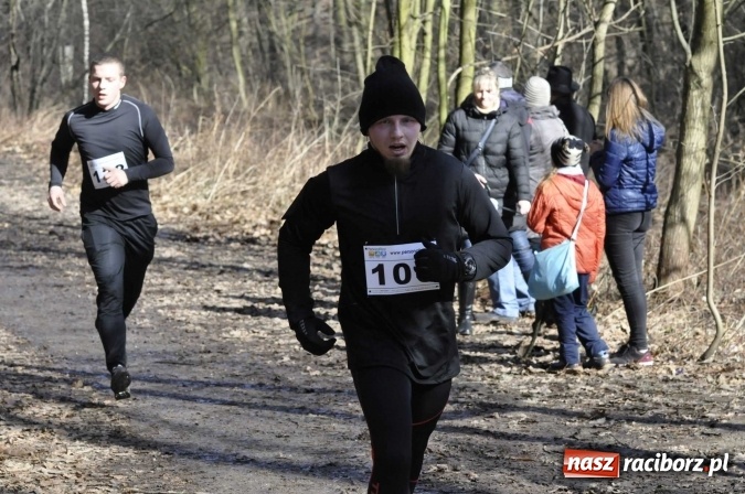Zdjęcie w galerii na portalu naszraciborz.pl: VI Bieg Twardziela. Piękna pogoda, trudna trasa, rekordowa liczba uczestników wiadomości z regionu