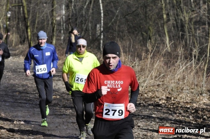 Zdjęcie w galerii na portalu naszraciborz.pl: VI Bieg Twardziela. Piękna pogoda, trudna trasa, rekordowa liczba uczestników wiadomości z regionu