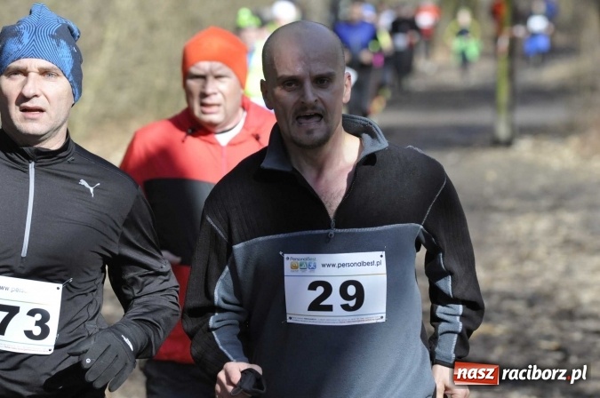 Zdjęcie w galerii na portalu naszraciborz.pl: VI Bieg Twardziela. Piękna pogoda, trudna trasa, rekordowa liczba uczestników wiadomości z regionu