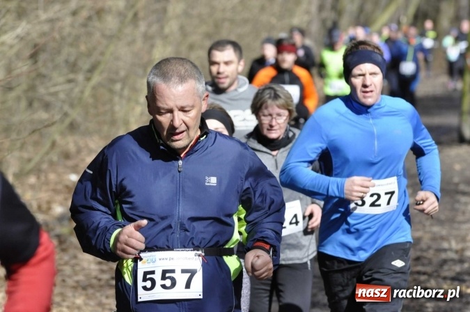 Zdjęcie w galerii na portalu naszraciborz.pl: VI Bieg Twardziela. Piękna pogoda, trudna trasa, rekordowa liczba uczestników wiadomości z regionu