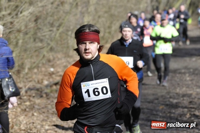 Zdjęcie w galerii na portalu naszraciborz.pl: VI Bieg Twardziela. Piękna pogoda, trudna trasa, rekordowa liczba uczestników wiadomości z regionu